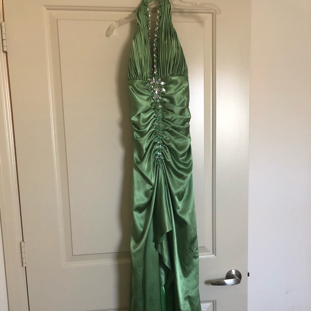 Sea/Lime Green Prom dress, low back